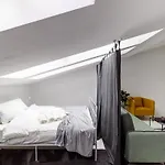 Bright Modern In The Heart Of The Old Town