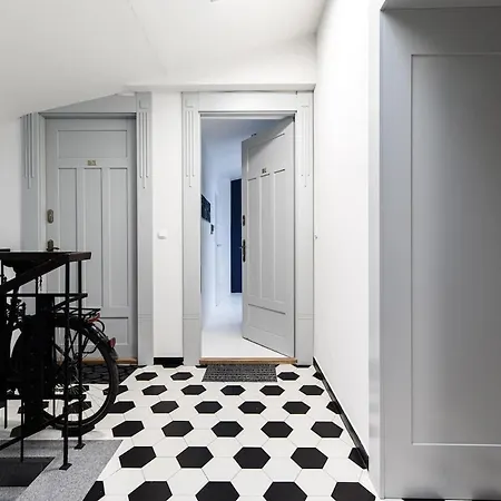 Bright Modern In The Heart Of The Old Town Krakow