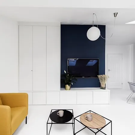Bright Modern In The Heart Of The Old Town Krakow